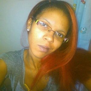 Meet your Posher, Elly